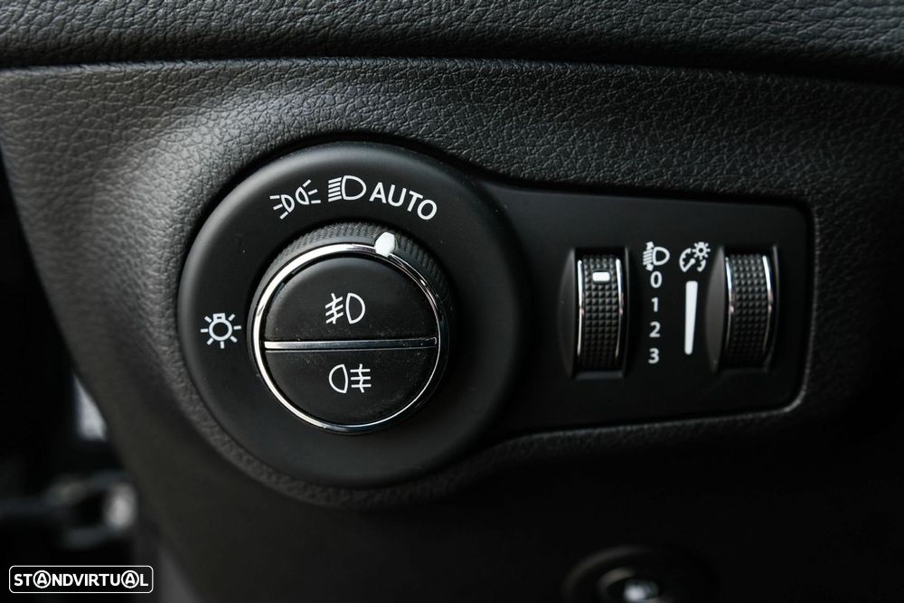 Jeep Compass 1.3 TG Limited - 22