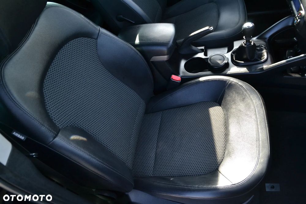 Hyundai ix35 1.6 2WD blue Comfort - 28