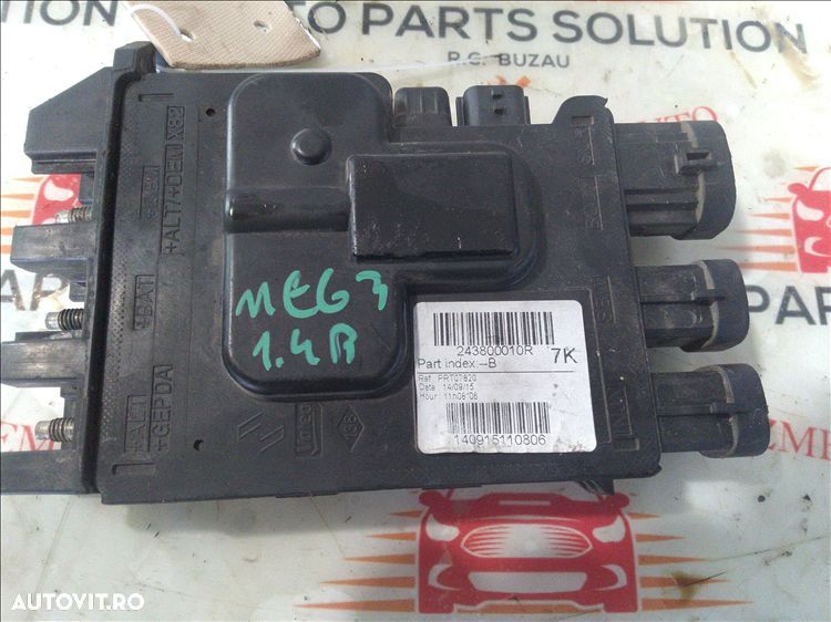 tablou sigurante baterie 1.4 tce renault megane  3 an fabr. 2011 - 1