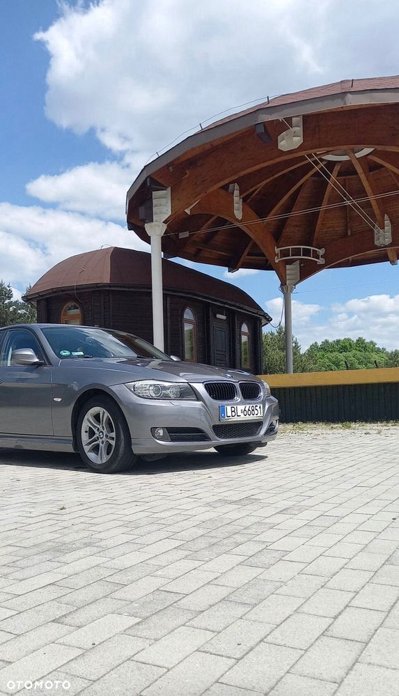 BMW Seria 3 318i - 6