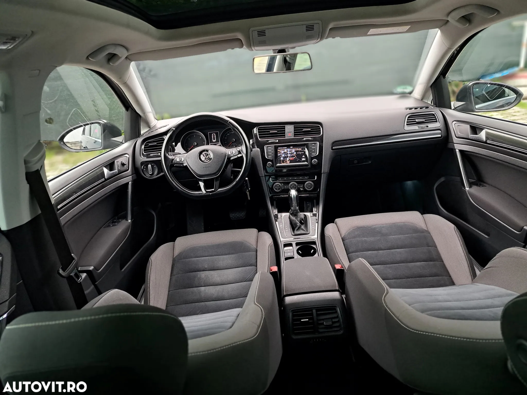 Volkswagen Golf 2.0 TDI DPF BMT DSG Highline - 23