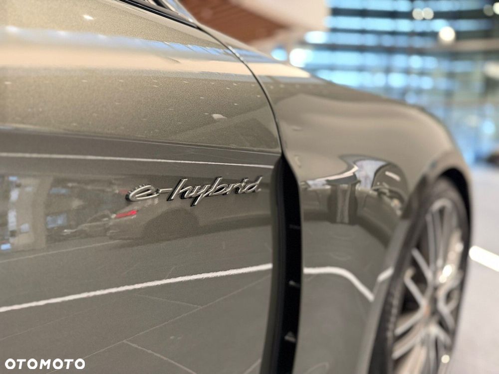 Porsche Panamera - 11