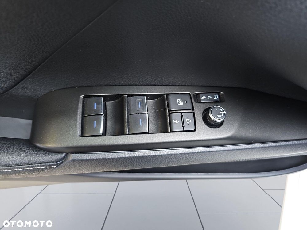 Toyota Camry 2.5 Hybrid Prestige CVT - 20