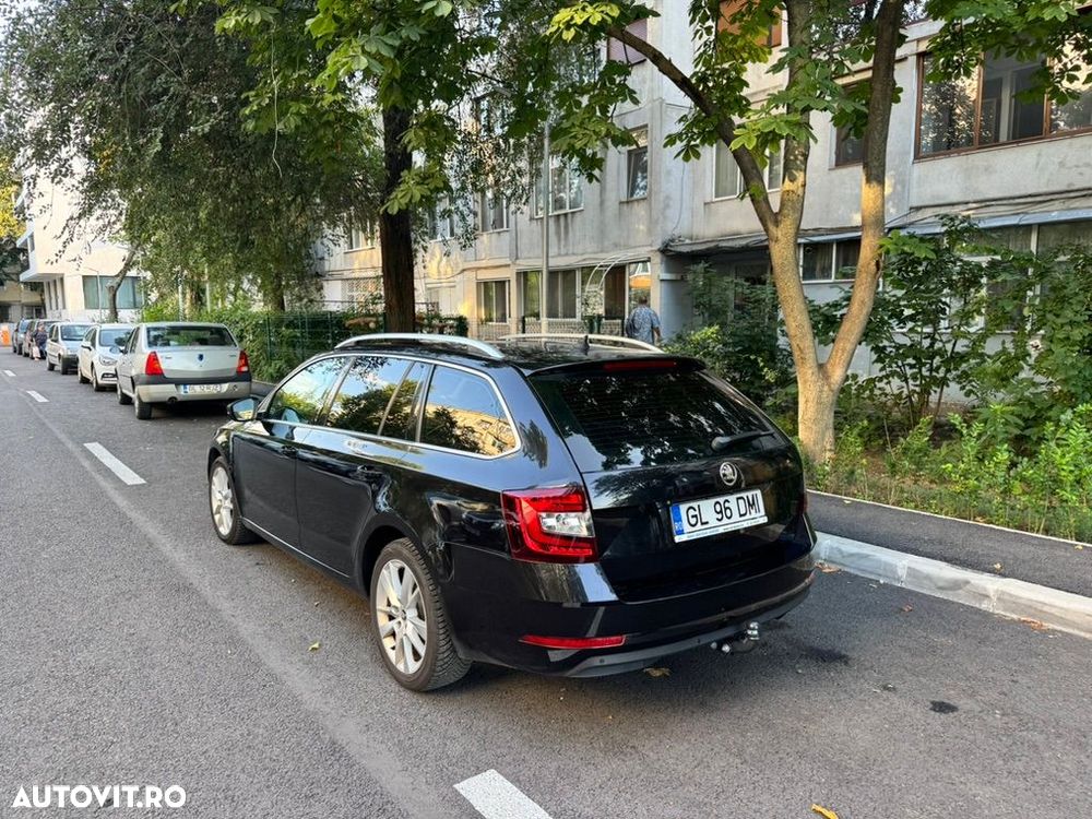 Skoda Octavia 1.6 TDI DSG Style - 35