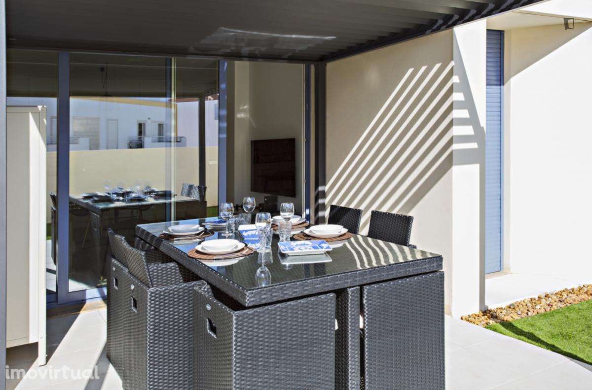 Apartamento com 2 quartos - localizado em Tavira - Grande imagem: 5/12