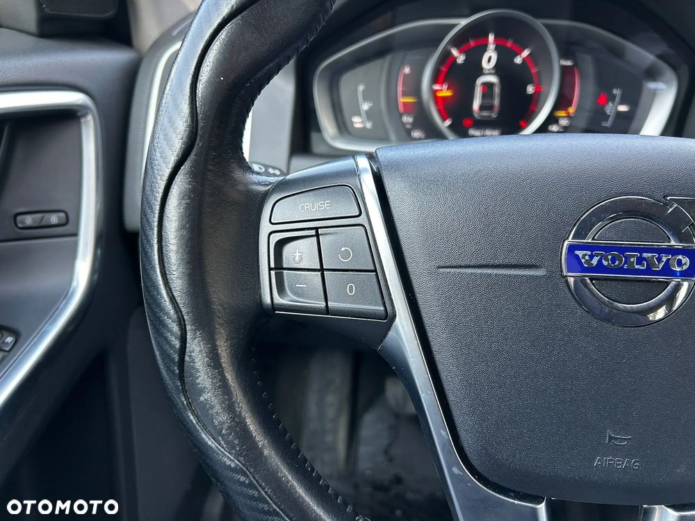 Volvo XC 60 D4 Summum - 15