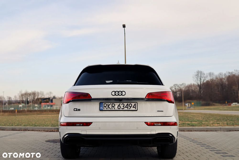 Audi Q5 55 TFSIe quattro S tronic S line - 40