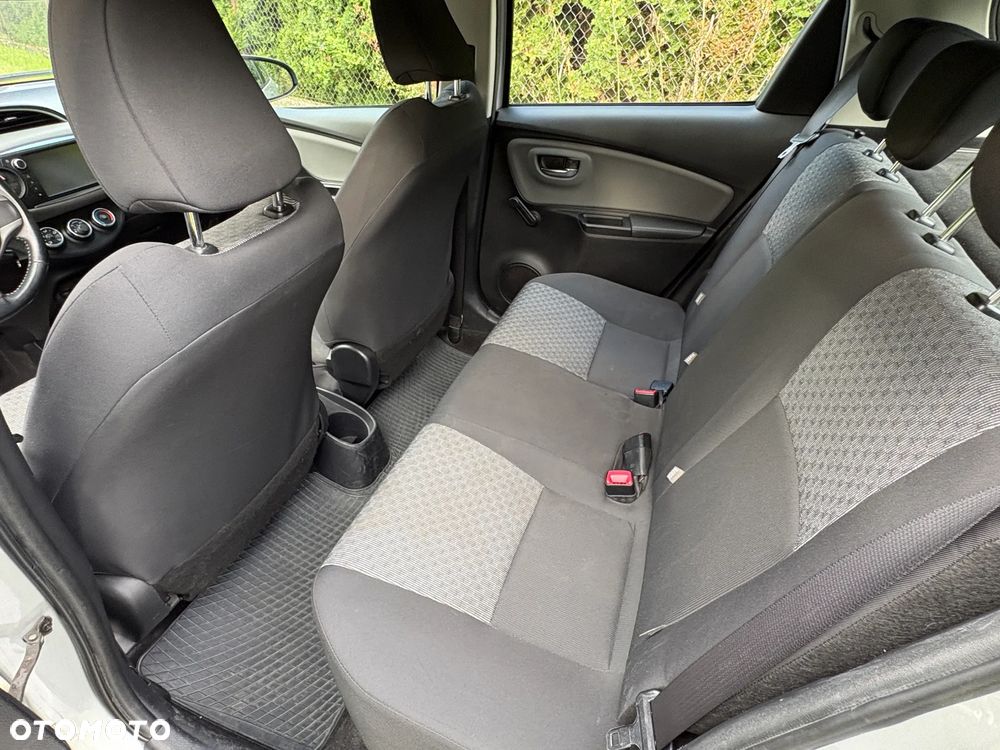 Toyota Yaris 1.33 Active EU6 - 8