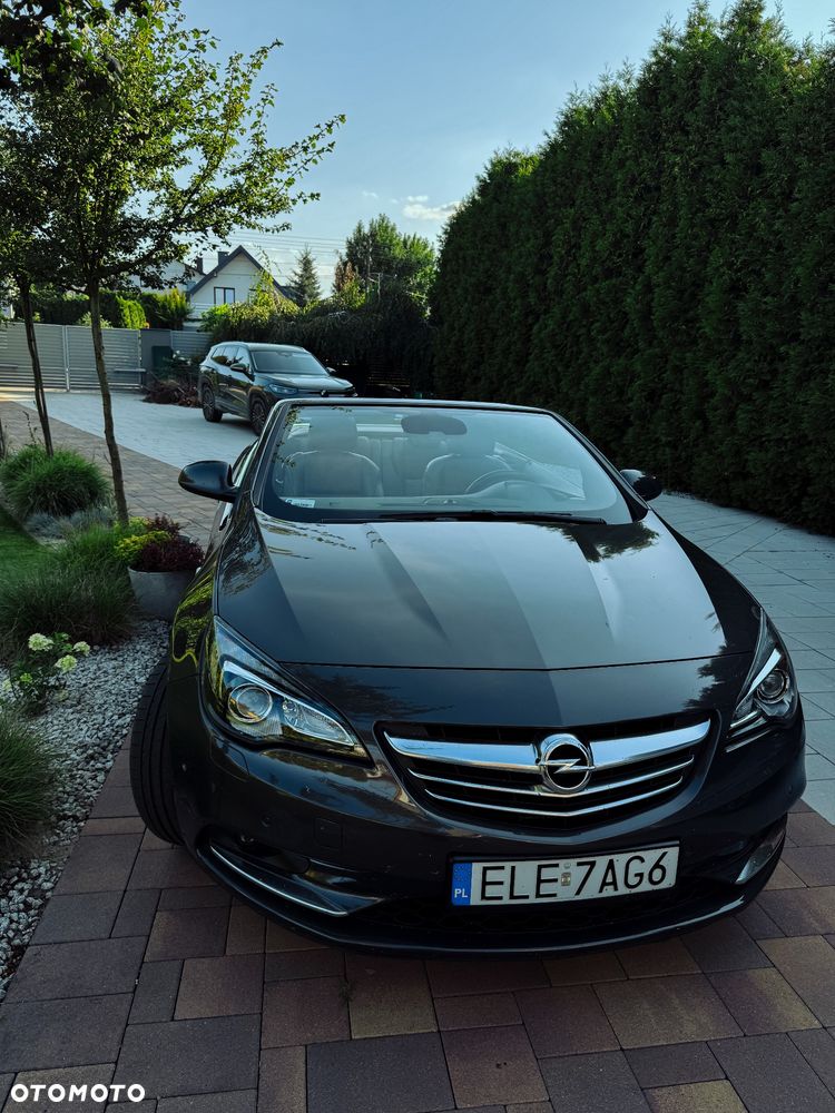 Opel Cascada 2.0 CDTI Cosmo S&S - 19