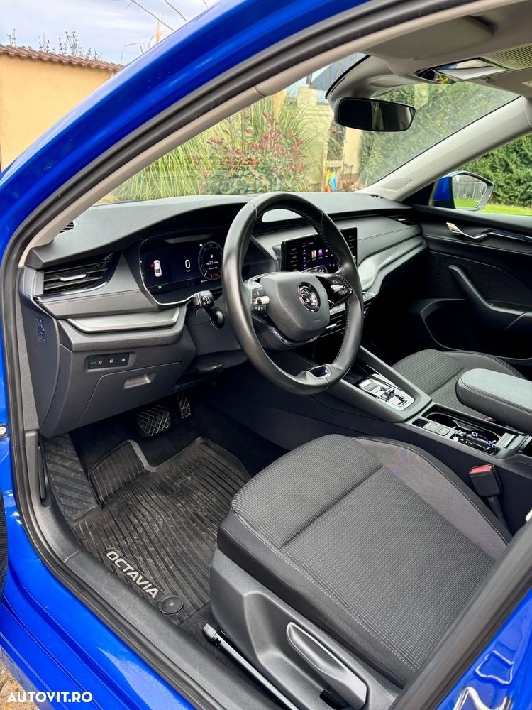 Skoda Octavia 2.0 TDI DSG Ambition - 7
