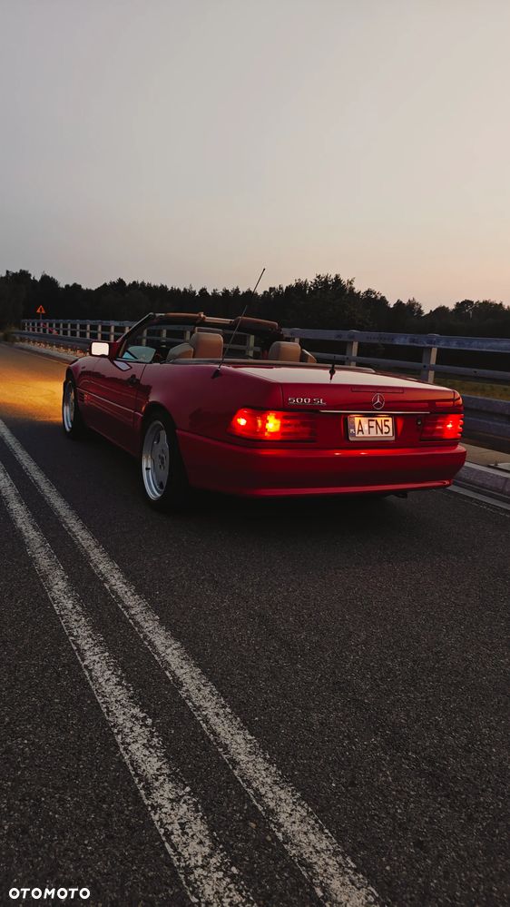 Mercedes-Benz SL 500 - 19