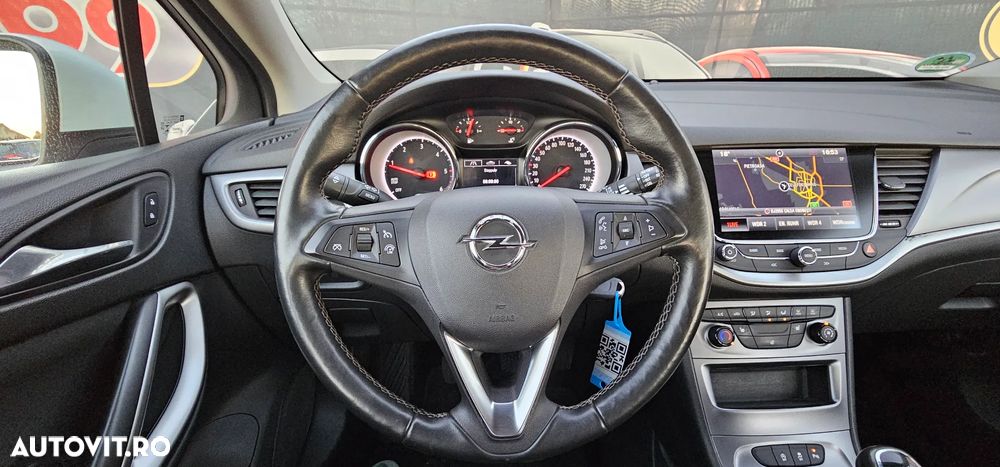 Opel Astra 1.6 D Start/Stop Sports Tourer Business - 10