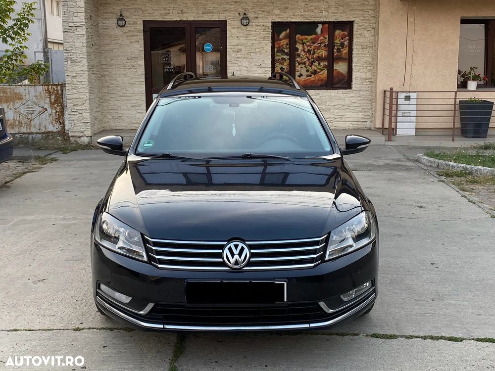 Volkswagen Passat 2013 photo 2