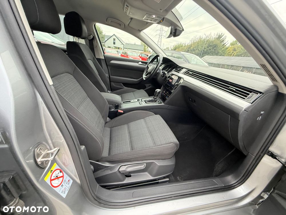 Volkswagen Passat 1.5 TSI EVO Business DSG - 30
