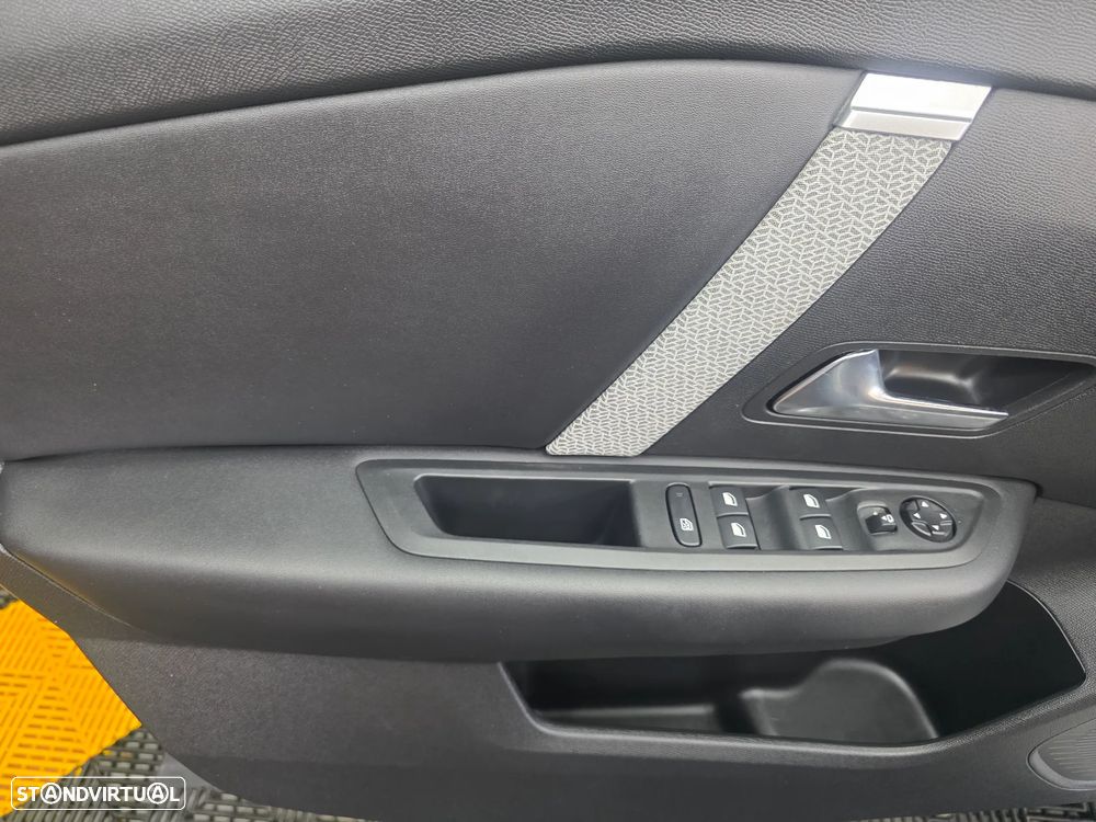 Citroën C4 BlueHDi 110 Stop&Start FEEL - 52