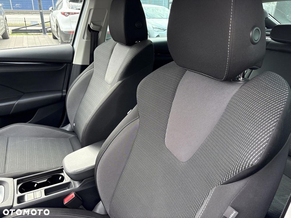 Skoda Octavia 1.5 TSI ACT Ambition - 11