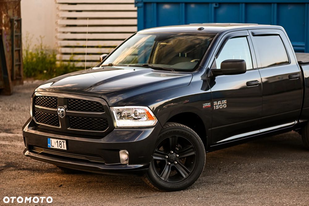 Dodge RAM 1500 5.7 4x4 - 5
