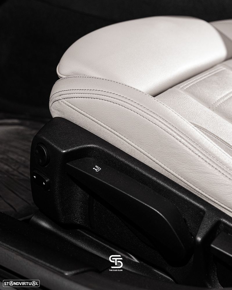 BMW i4 eDrive40 Pack Desportivo M - 19