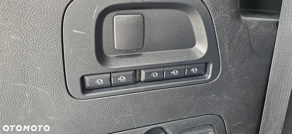 Ford S-Max 2.0 TDCi Titanium - 29