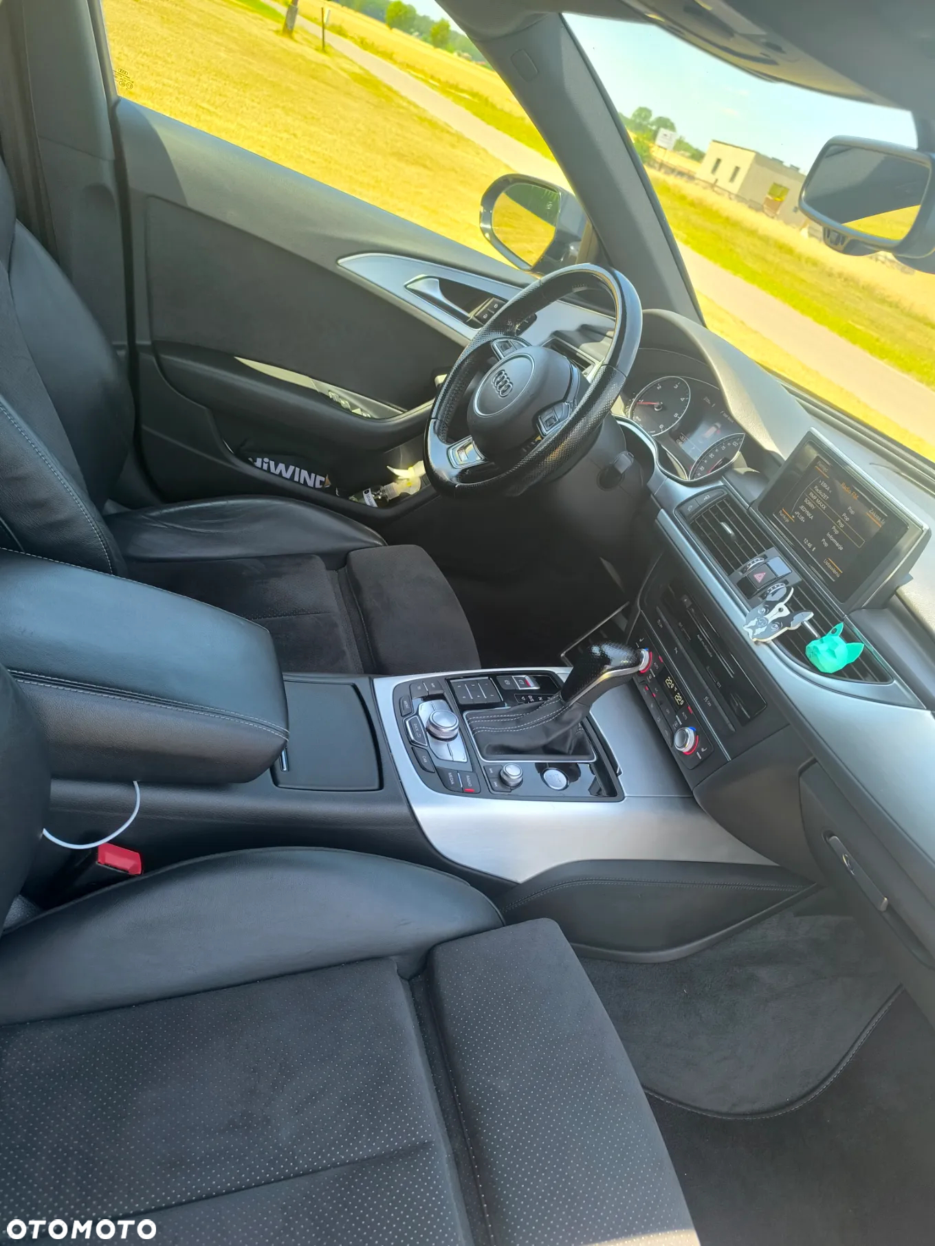 Audi A6 Avant 2.0 TDI Ultra DPF S tronic - 13