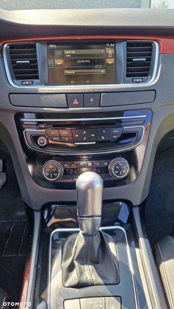 Peugeot 508 RXH BlueHDi 180 EAT6 Stop&Start - 22