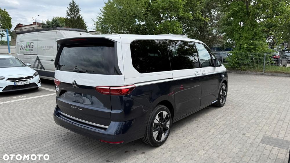 Volkswagen Multivan 2.0 TDI L2 Style DSG - 8