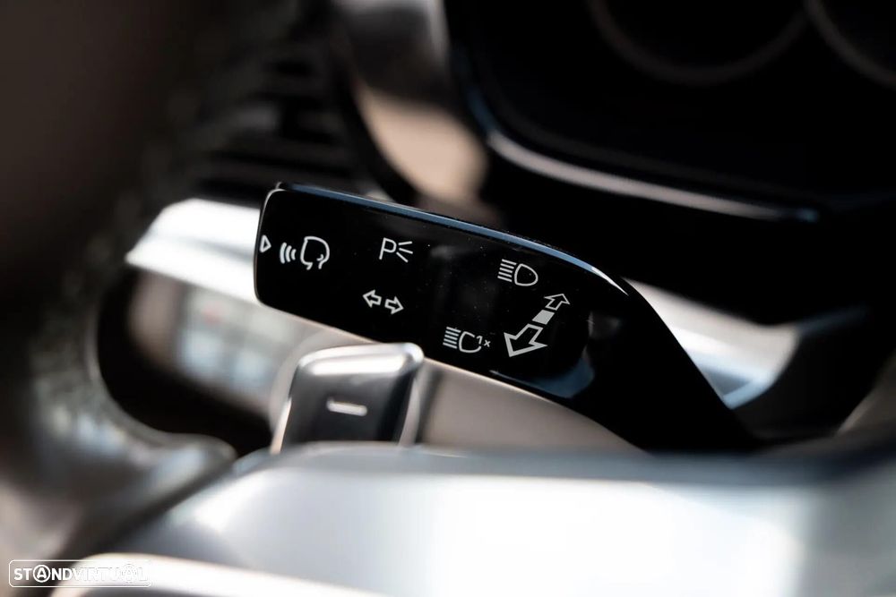 Porsche Panamera 4 E-Hybrid Platinum Edition - 14