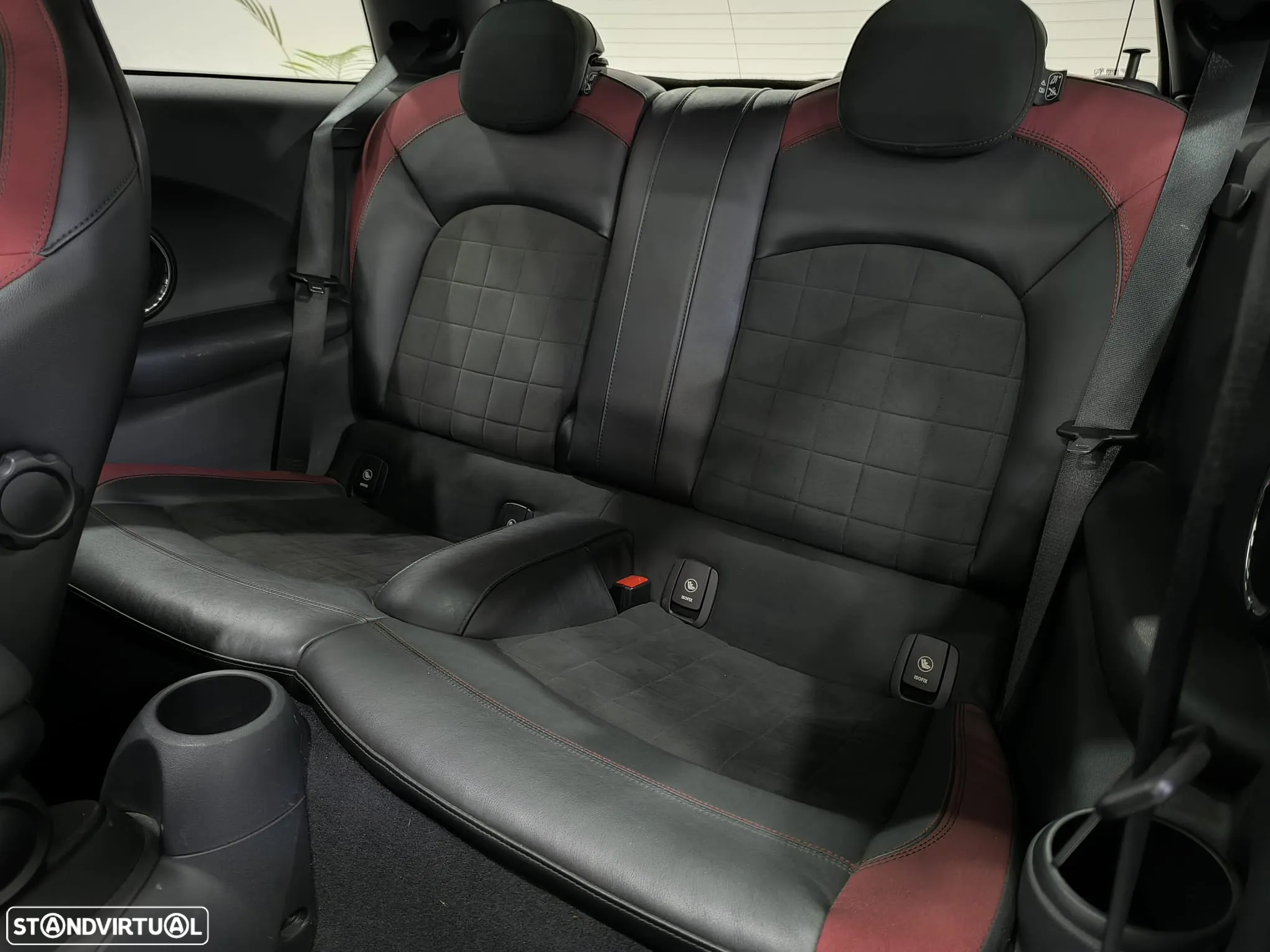 MINI 3 Portas John Cooper Works Sport Aut. - 30