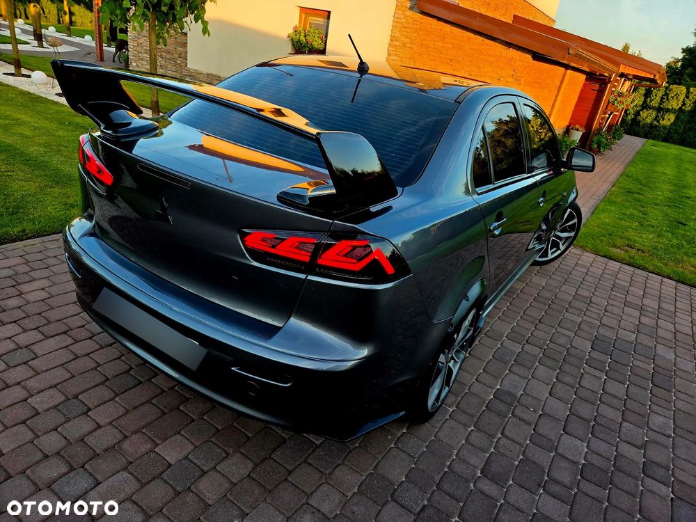 Mitsubishi Lancer - 4