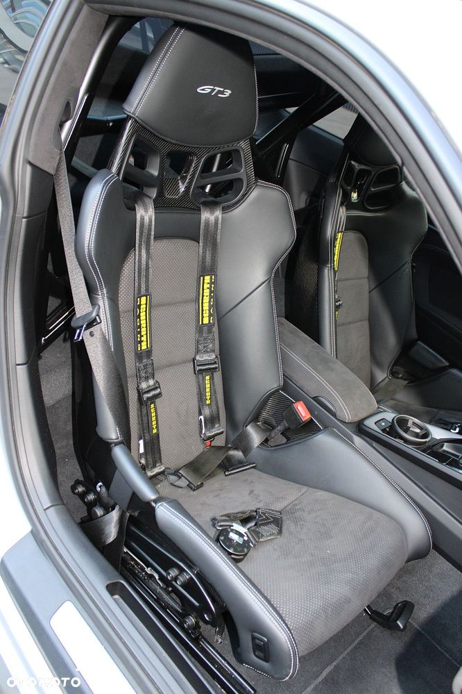 Porsche 911 GT3 - 13