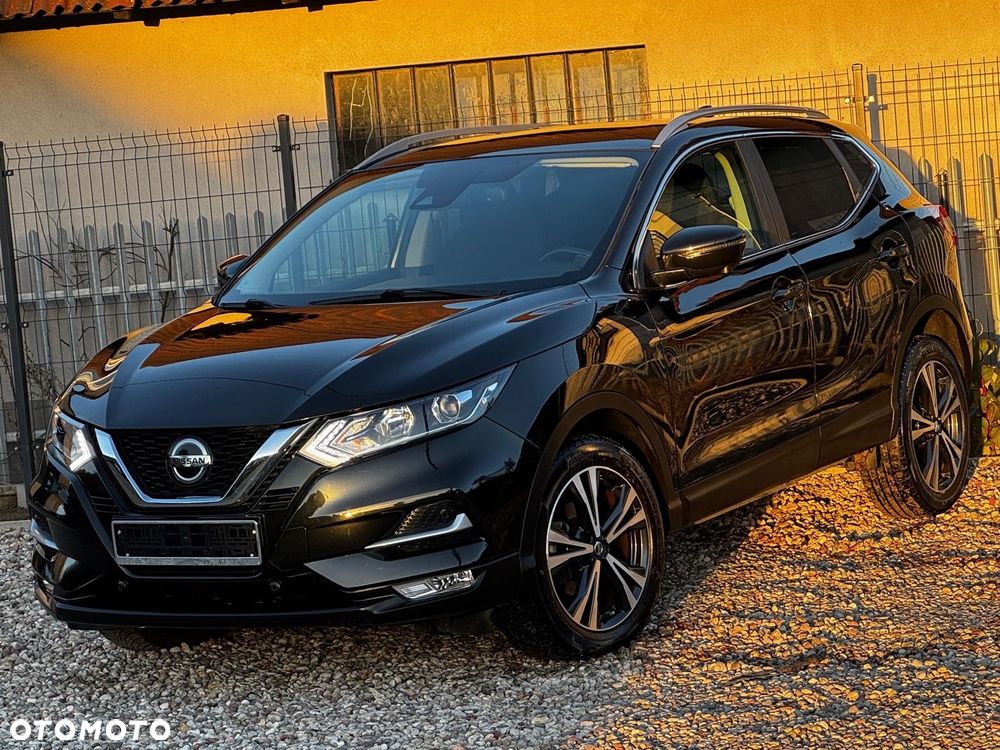Nissan Qashqai 1.3 DIG-T TEKNA - 2