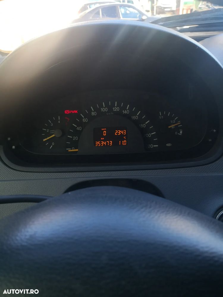 Mercedes-Benz Vito - 7