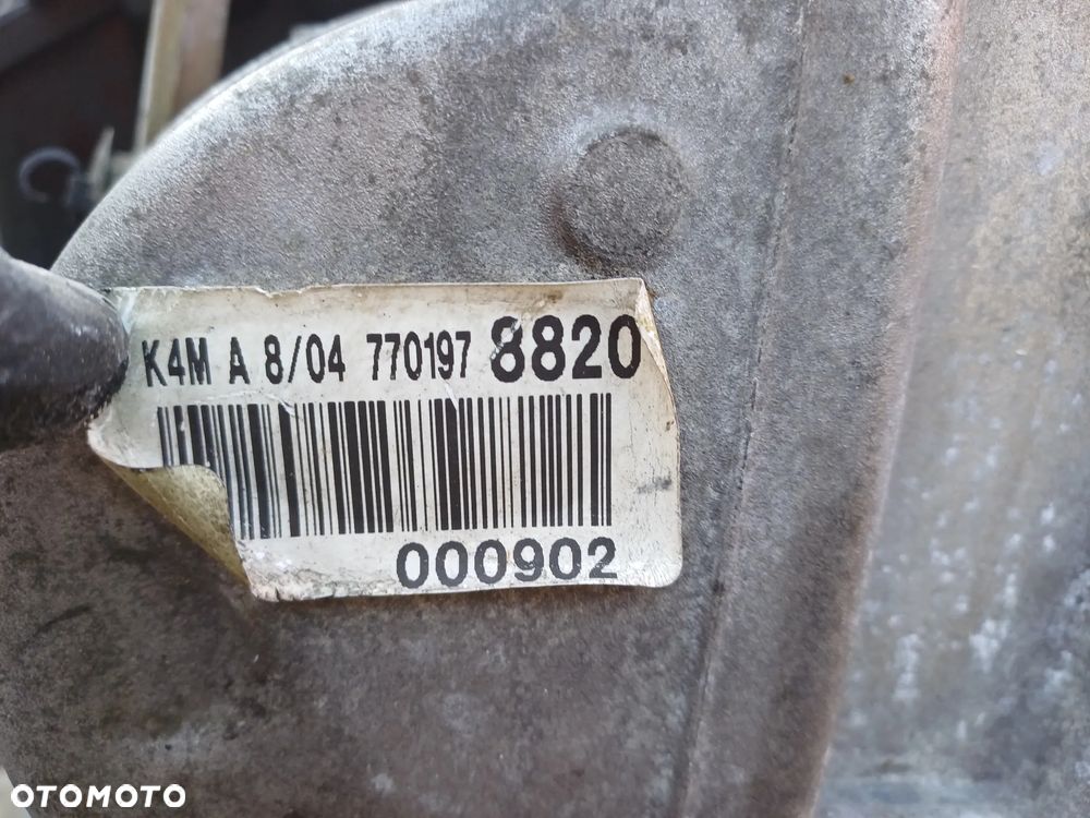 SILNIK K4M A804 RENAULT CLIO III SCENIC MEGANE SŁUPEK BLOK 1.6 BENZYNA - 7