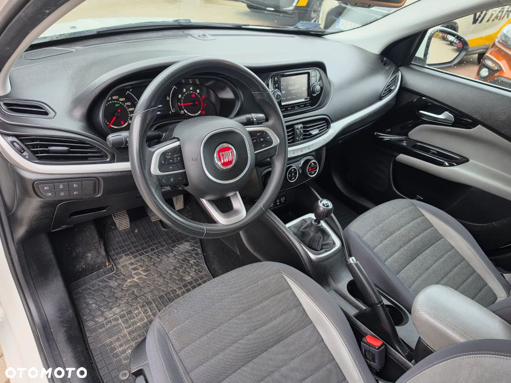 Fiat Tipo 1.4 16v EU6d - 12