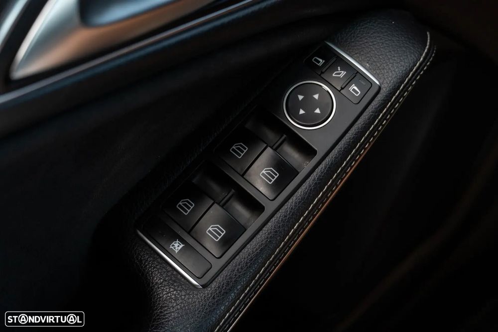 Mercedes-Benz CLA 180 d Shooting Brake AMG Line - 55