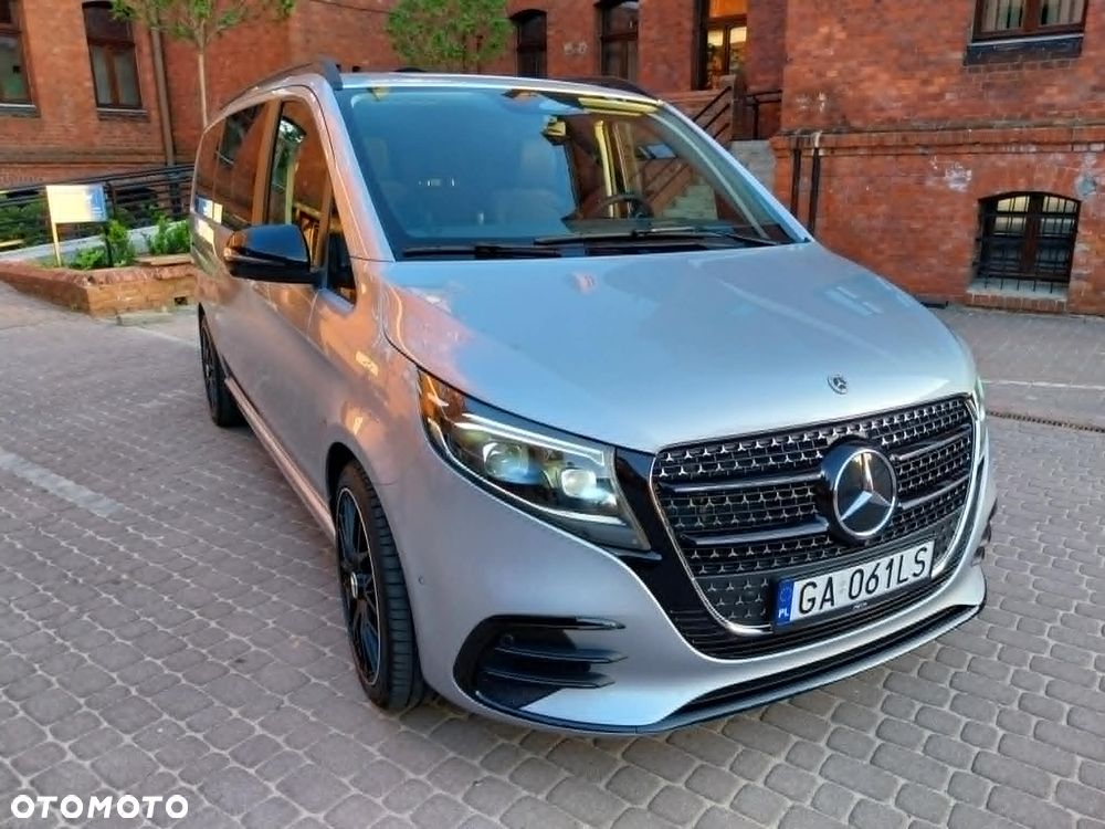 Mercedes-Benz Klasa V 300 d lang 4Matic 9G-TRONIC Style - 1
