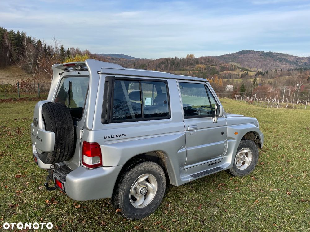 Hyundai Galloper SWB 3.0 V6 - 4