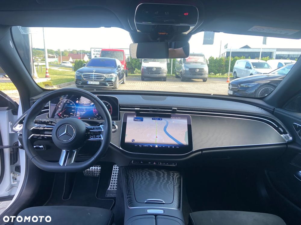 Mercedes-Benz Klasa E 220 d mHEV 4-Matic AMG 9G-Tronic - 10