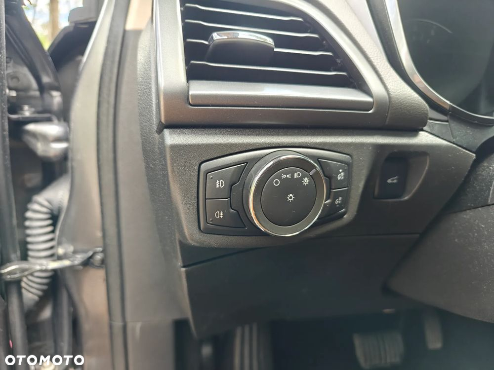 Ford Mondeo 2.0 TDCi Start-Stopp PowerShift-Aut Titanium - 24