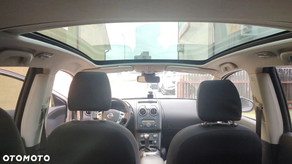 Nissan Qashqai 1.6 Tekna - 2