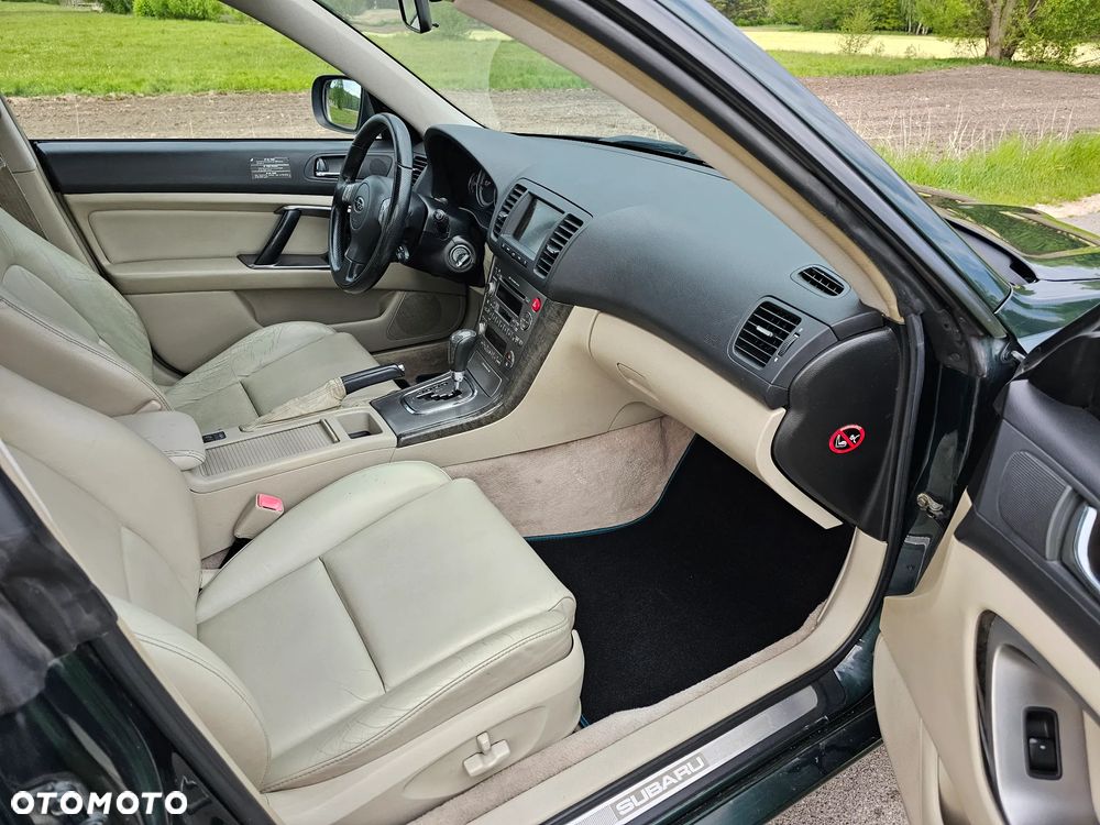Subaru Outback 3.0R Automatik Exclusive - 19