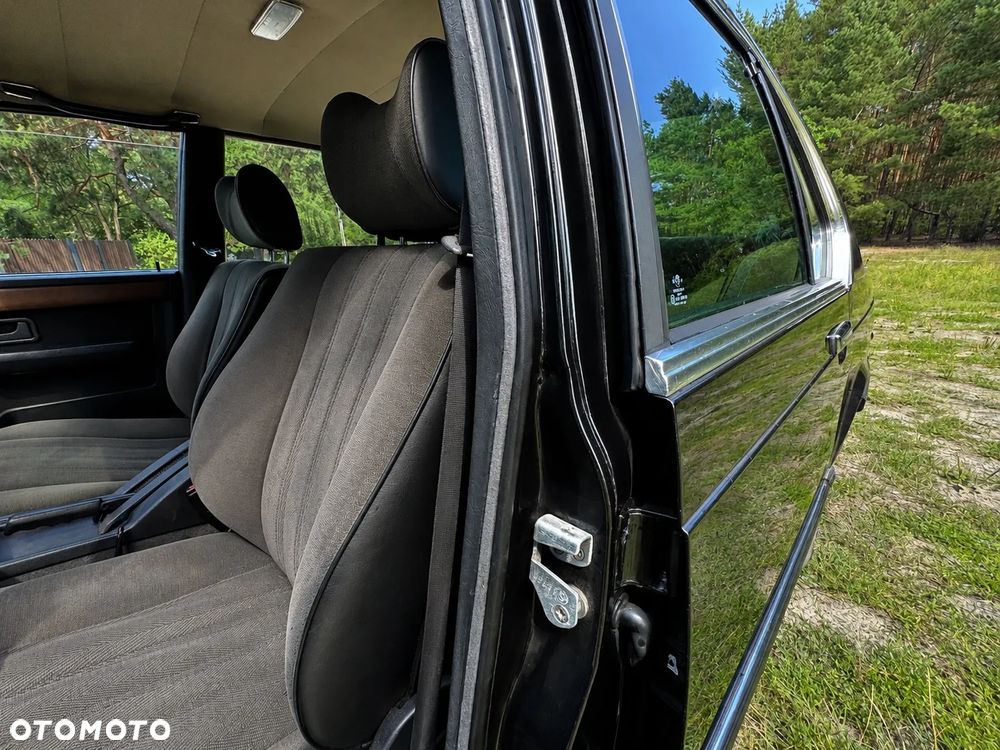 BMW Seria 7 - 25