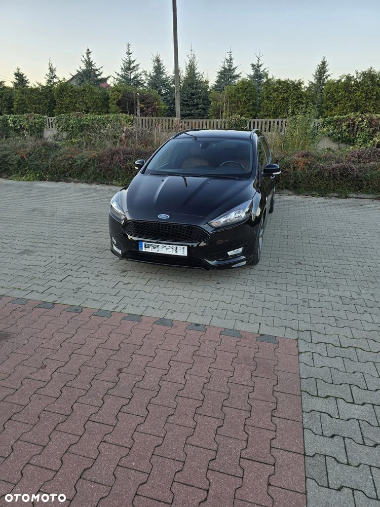 Ford Focus 1.0 EcoBoost Start-Stopp-System ST-LINE - 1