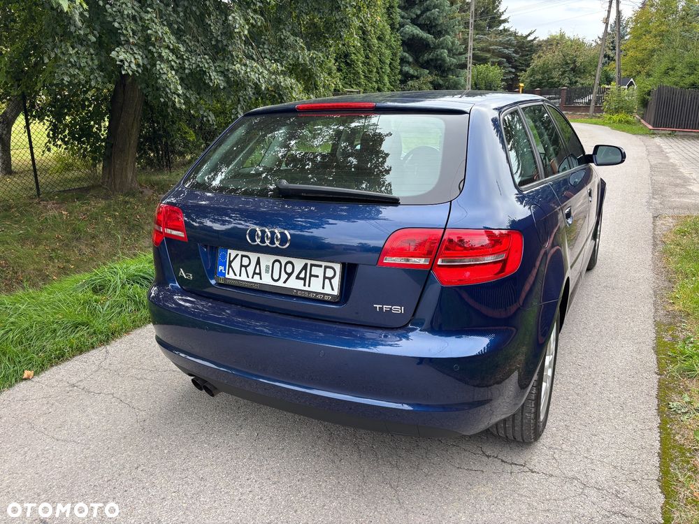 Audi A3 Sportback 1.4 TFSI Attraction - 3