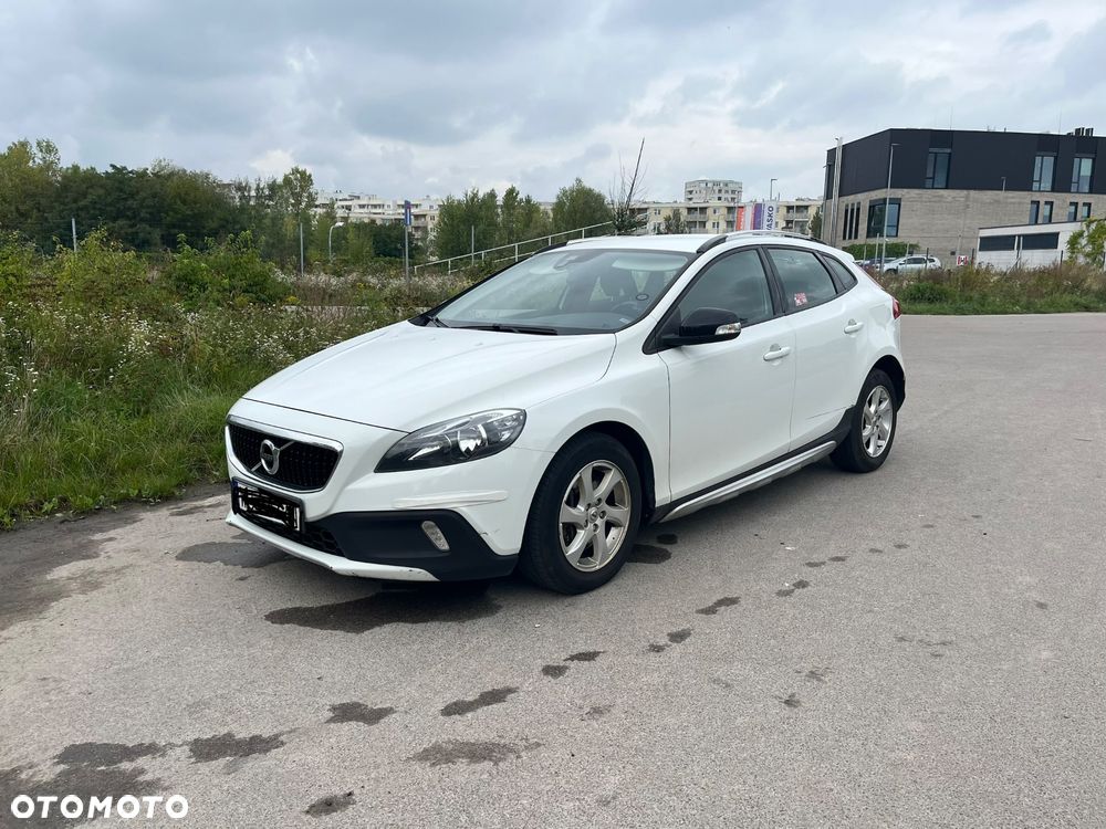 Volvo V40 Cross Country - 5