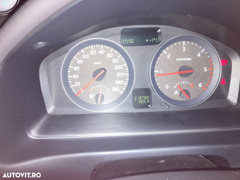 Volvo S40 1.6 D Momentum - 12