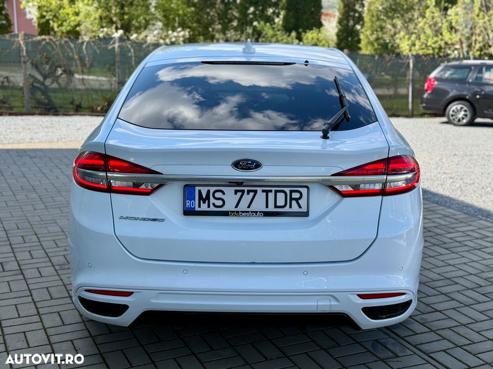 Ford Mondeo 2.0 TDCi Start-Stopp PowerShift-Aut ST-Line - 11