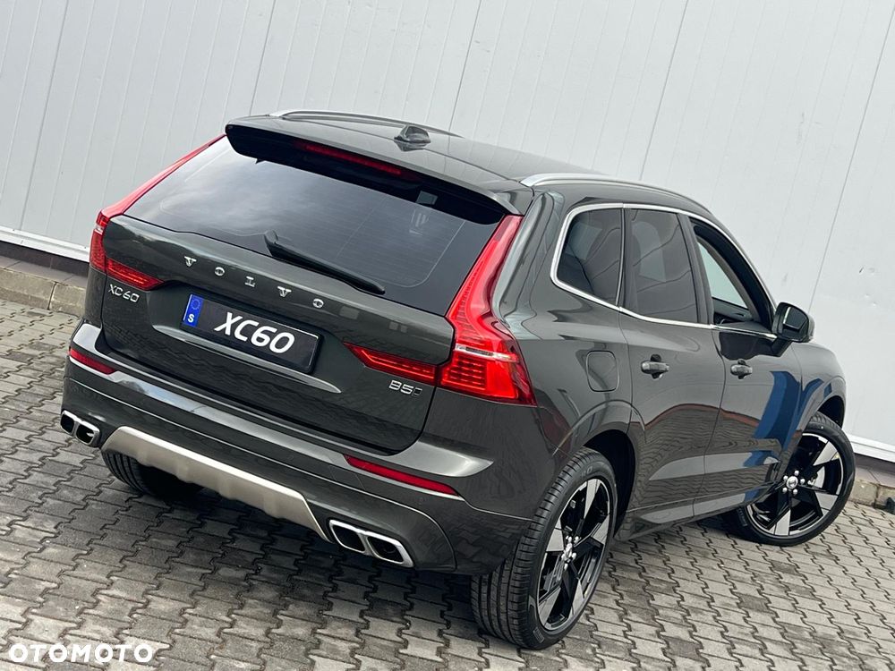 Volvo XC 60 B5 D AWD Geartronic Momentum Pro - 9