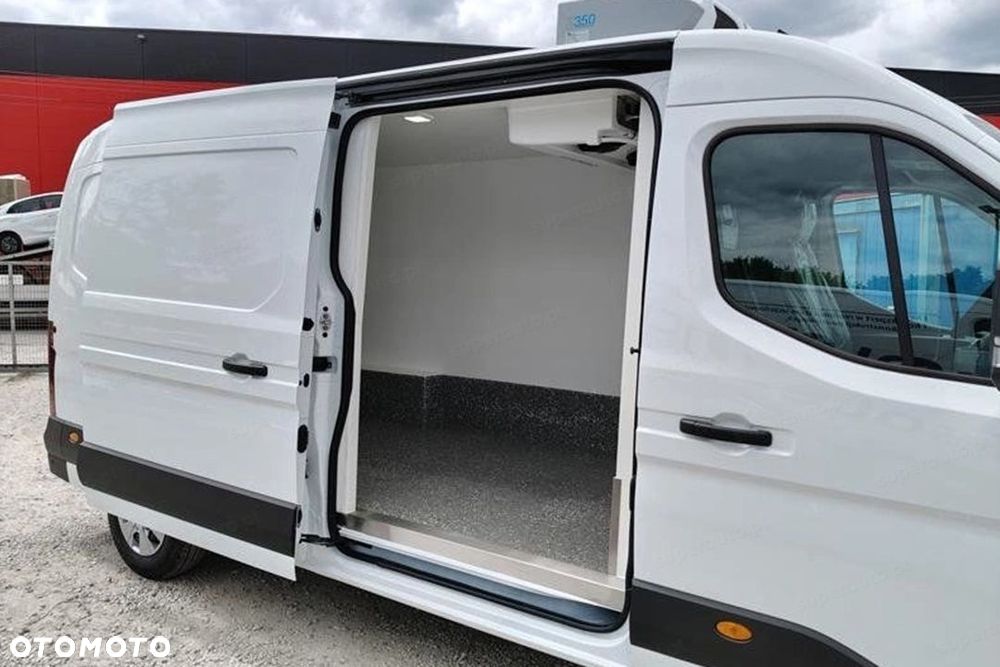 Renault Master L3H2 Izoterma AT9 2.0 170KM - 13
