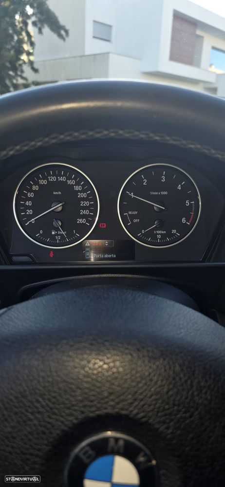 BMW 116 d EfficientDynamics Edition Sport Line - 4